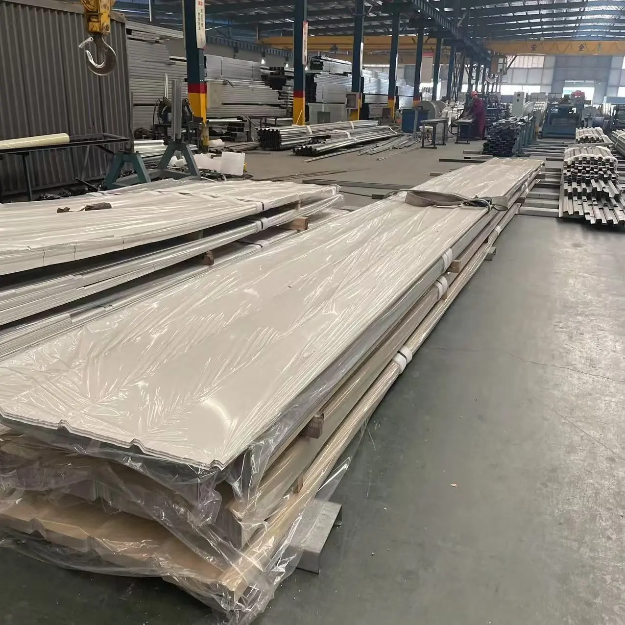 color steel tiles (12).jpg